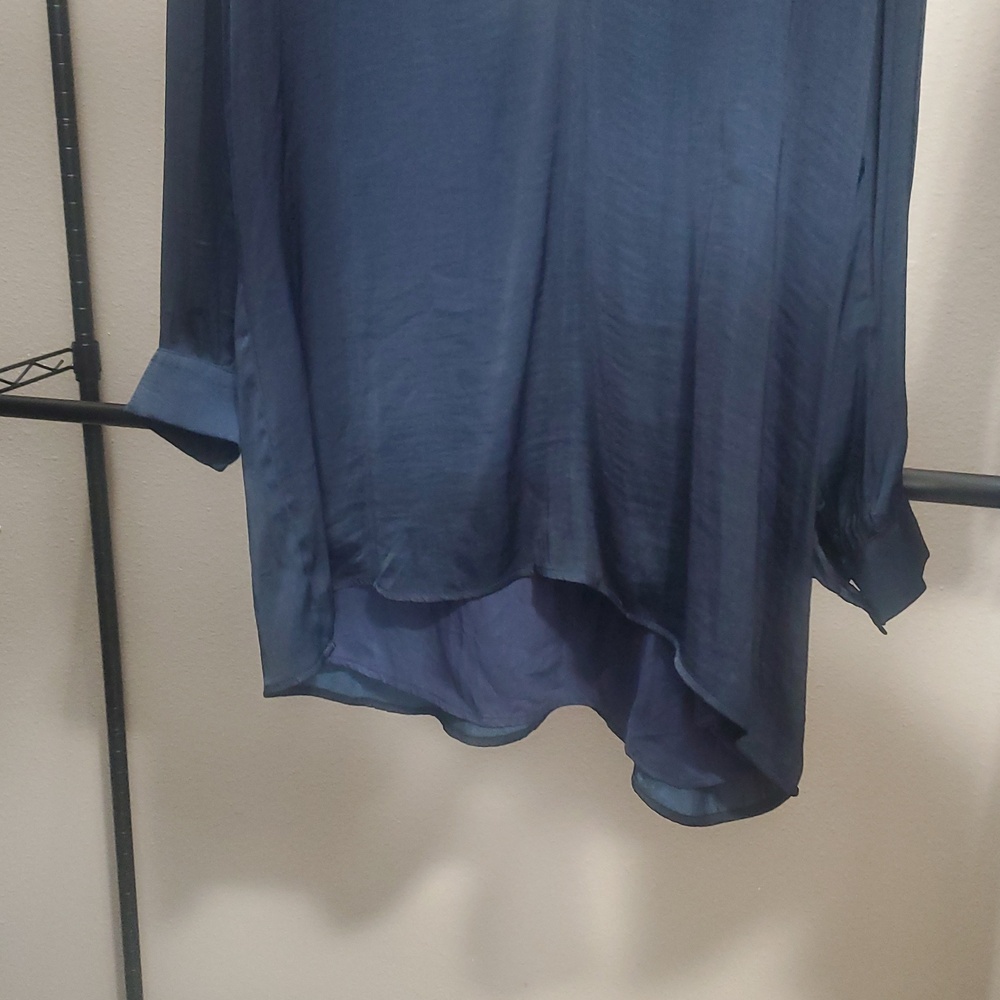 Honey Belle Women's Navy V-Neck Long Sleeve Tunic - Picture 4 of 6